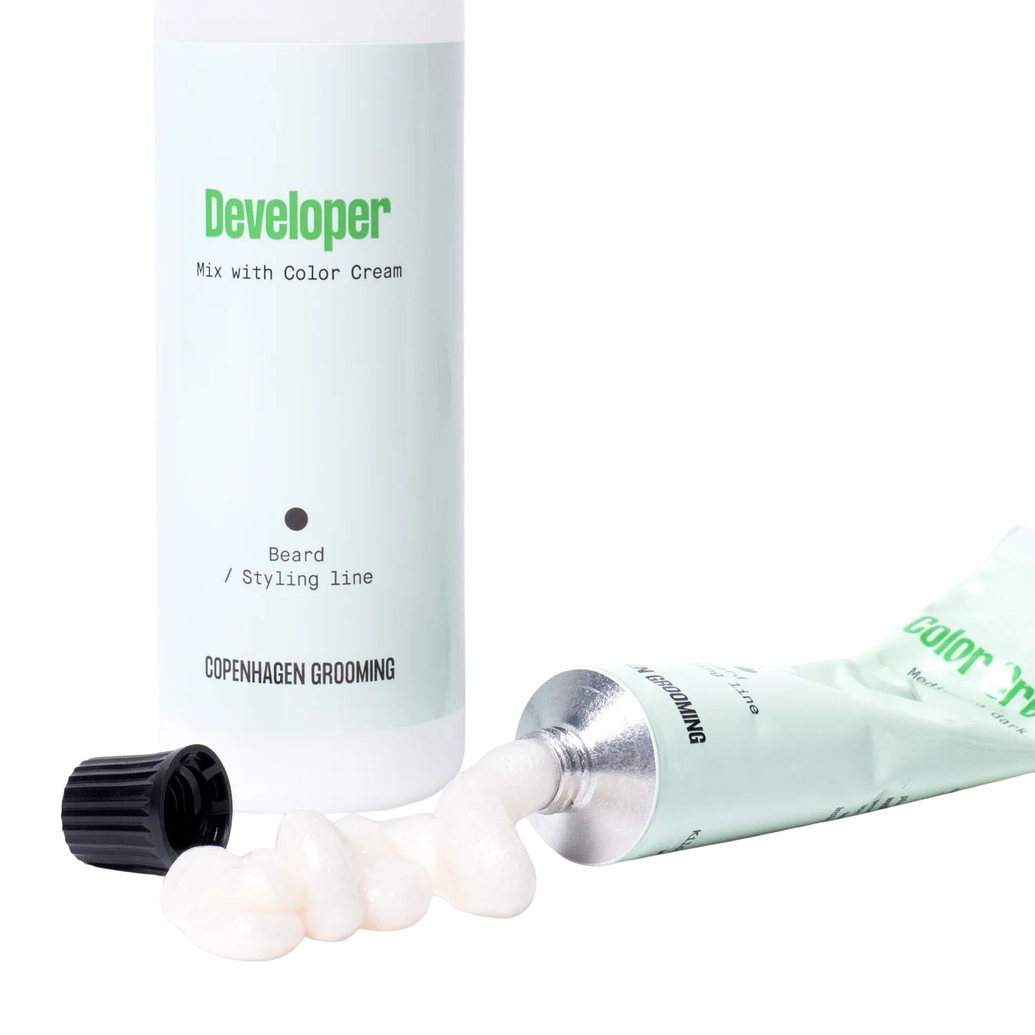 Fotografie COPENHAGEN GROOMING Dye Hard 01-Šetrná barva pro světlejší vousy