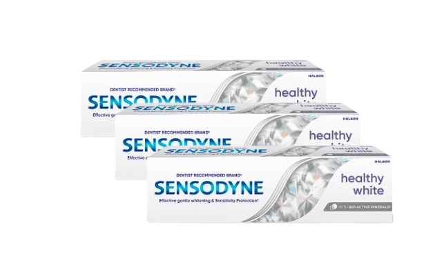Sensodyne zubní pasta Nourish Gently Soothing Whitening 3 x 75 ml